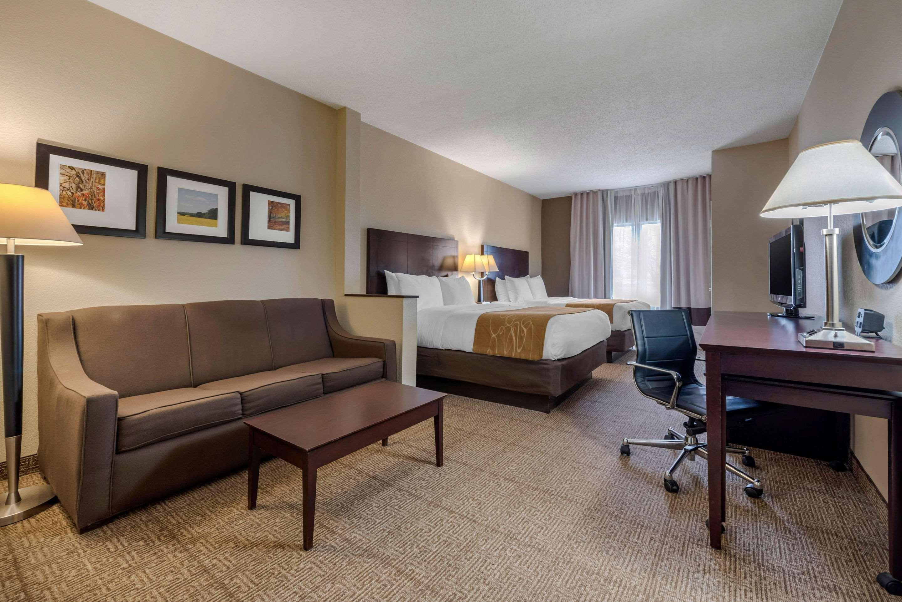 Comfort Area Lafayette